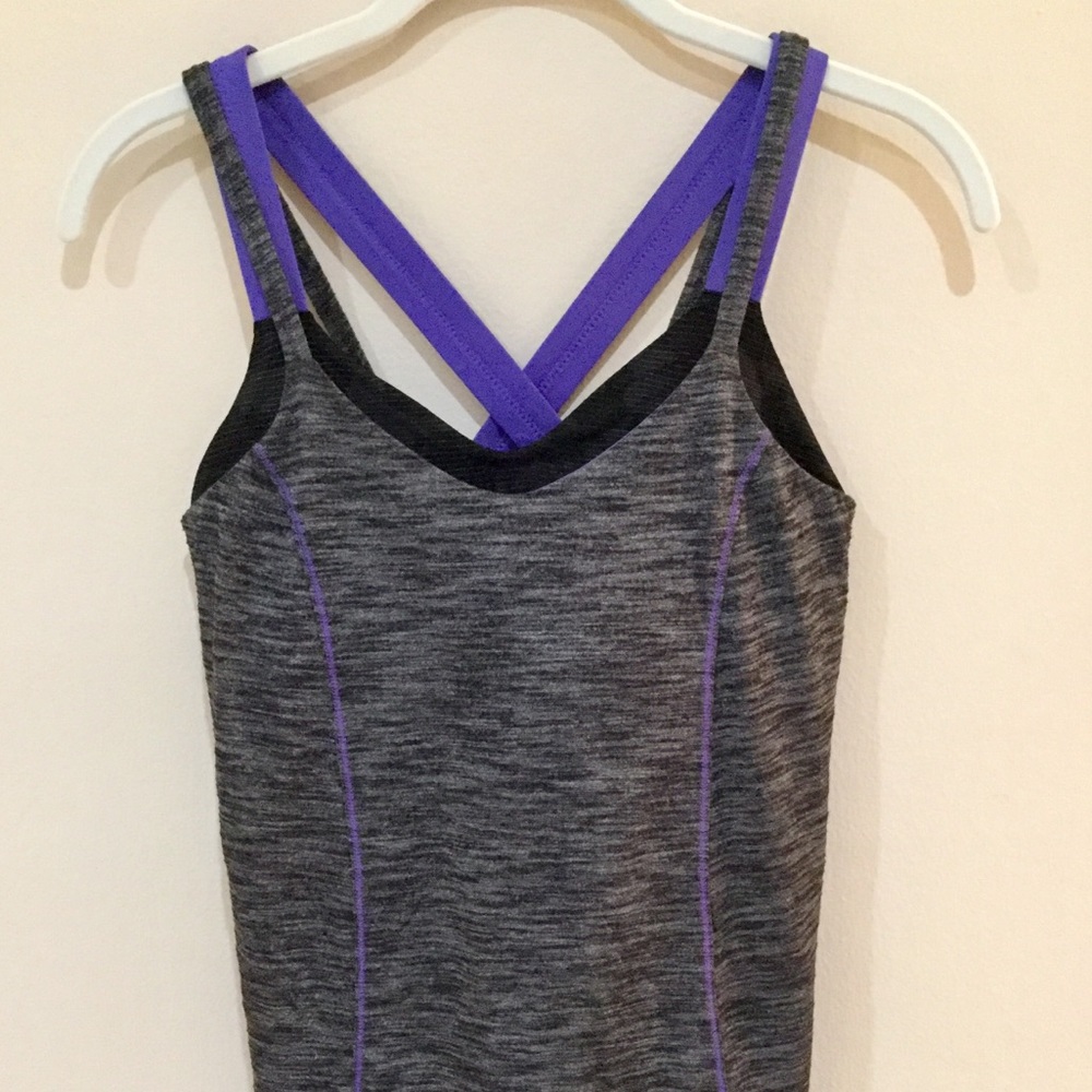 Lululemon top